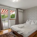 Вилла The Aqua By Aura Luxury Collection