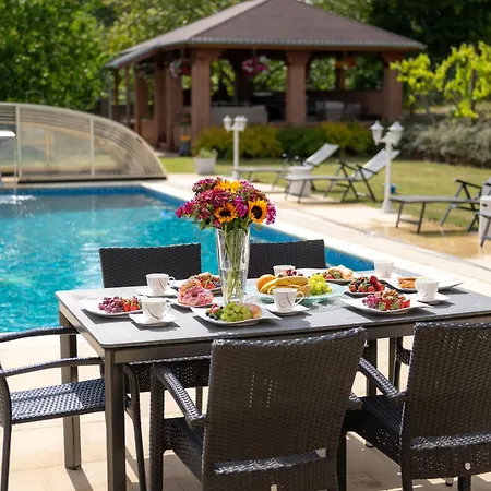 The Aqua By Aura Luxury Collection *