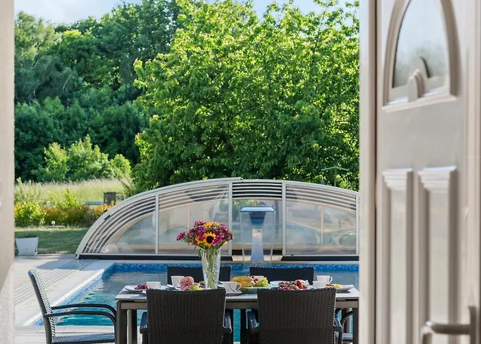 The Aqua By Aura Luxury Collection