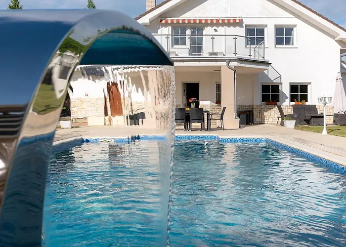 The Aqua By Aura Luxury Collection Villa Teplice